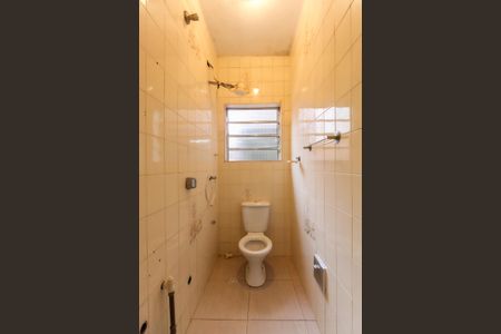Casa à venda com 114m², 3 quartos e 2 vagas Casa à venda com 114m², 3 quartos e 2 vagasBanheiro de serviço