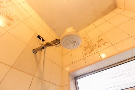 Casa à venda com 114m², 3 quartos e 2 vagas Casa à venda com 114m², 3 quartos e 2 vagasBanheiro de serviço