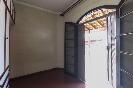 Casa à venda com 114m², 3 quartos e 2 vagas Casa à venda com 114m², 3 quartos e 2 vagasQuarto 1