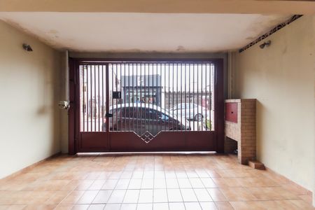 Casa à venda com 114m², 3 quartos e 2 vagas Casa à venda com 114m², 3 quartos e 2 vagasGaragem