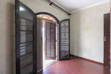 Casa à venda com 114m², 3 quartos e 2 vagas Casa à venda com 114m², 3 quartos e 2 vagasQuarto 1