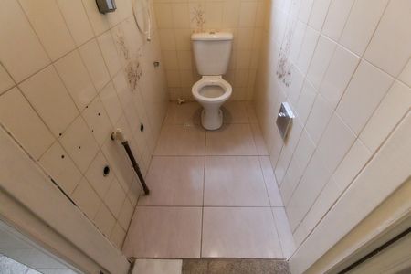 Casa à venda com 114m², 3 quartos e 2 vagas Casa à venda com 114m², 3 quartos e 2 vagasBanheiro de serviço