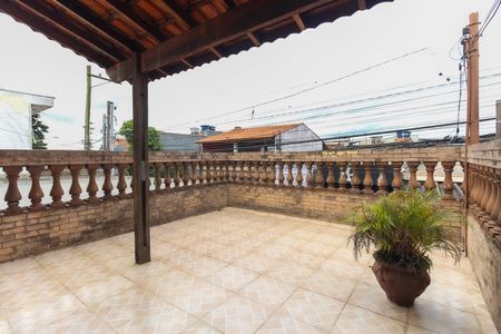 Casa à venda com 114m², 3 quartos e 2 vagas Casa à venda com 114m², 3 quartos e 2 vagasSacada do Quarto 1