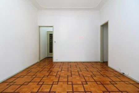 Apartamento à venda com 113m², 2 quartos e 1 vaga