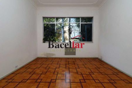 Apartamento à venda com 113m², 2 quartos e 1 vaga