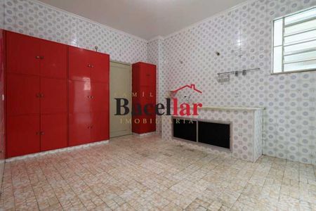 Apartamento à venda com 113m², 2 quartos e 1 vaga