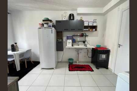 Apartamento à venda com 34m², 2 quartos e sem vagaCozinha e Área de Serviço