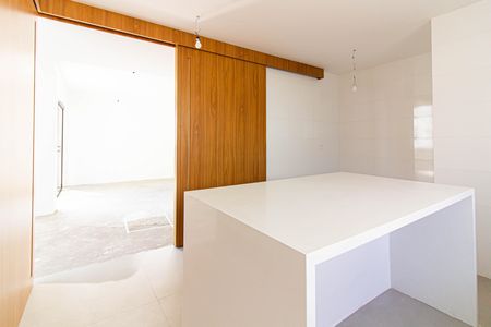 Apartamento à venda com 390m², 4 quartos e 4 vagasCozinha
