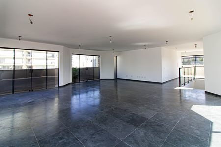 Apartamento à venda com 390m², 4 quartos e 4 vagasSala do 2° andar