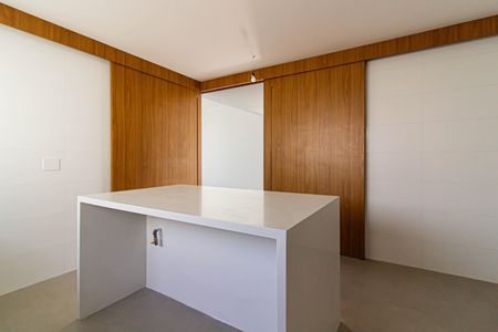 Apartamento à venda com 390m², 4 quartos e 4 vagasCozinha