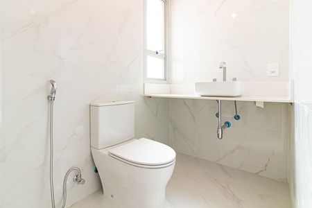 Apartamento à venda com 390m², 4 quartos e 4 vagasBanheiro da Suíte 1