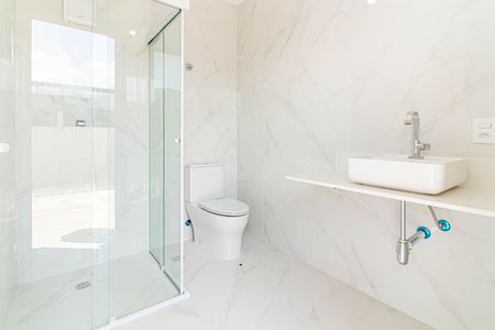 Apartamento à venda com 390m², 4 quartos e 4 vagasBanheiro 