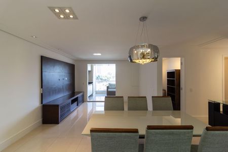 Sala de apartamento para alugar com 3 quartos, 107m² em Jardim Taquaral, São Paulo