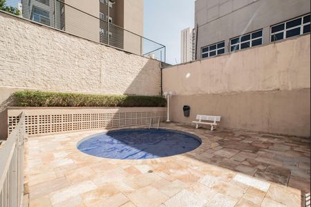 Apartamento à venda com 87m², 3 quartos e 1 vaga Apartamento à venda com 87m², 3 quartos e 1 vagaÁrea comum - Piscina