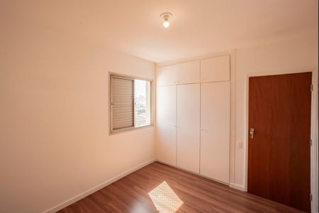 Apartamento à venda com 87m², 3 quartos e 1 vaga Apartamento à venda com 87m², 3 quartos e 1 vagaSuíte