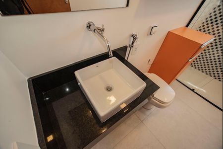 Apartamento à venda com 87m², 3 quartos e 1 vaga Apartamento à venda com 87m², 3 quartos e 1 vagaBanheiro