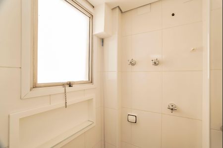 Apartamento à venda com 87m², 3 quartos e 1 vaga Apartamento à venda com 87m², 3 quartos e 1 vagaBanheiro de Serviço