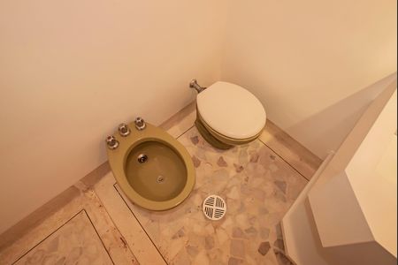 Apartamento à venda com 87m², 3 quartos e 1 vaga Apartamento à venda com 87m², 3 quartos e 1 vagaBanheiro da Suíte