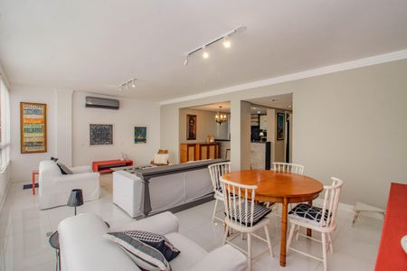 Sala de apartamento para alugar com 2 quartos, 120m² em Auxiliadora, Porto Alegre