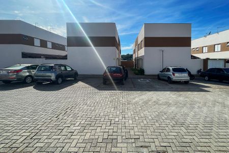 Casa de condomínio para alugar com 55m², 2 quartos e 1 vagaFachada