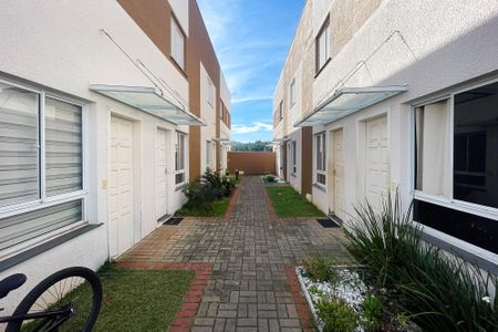Casa de condomínio para alugar com 55m², 2 quartos e 1 vagaFachada