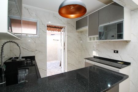 Casa de condomínio para alugar com 55m², 2 quartos e 1 vagaCozinha
