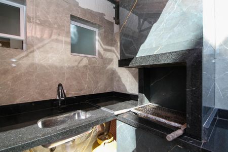 Casa de condomínio para alugar com 55m², 2 quartos e 1 vagaChurrasqueira