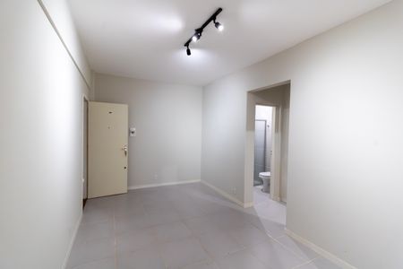 Studio para alugar com 30m², 1 quarto e sem vagaSala/Quarto