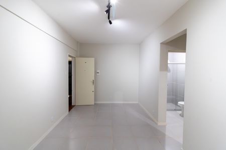 Studio para alugar com 30m², 1 quarto e sem vagaSala/Quarto