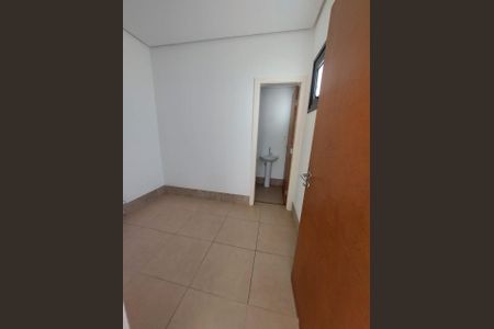 Casa para alugar com 3 quartos, 380m² em Bosque das Palmeiras, Campinas