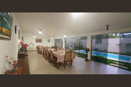 Casa à venda com 500m², 5 quartos e 2 vagas