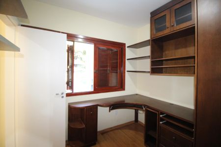 Casa para alugar com 140m², 3 quartos e 2 vagasQuarto 3