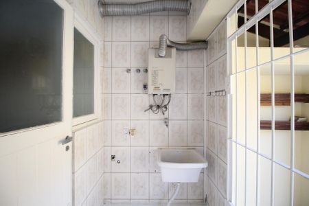 Casa para alugar com 140m², 3 quartos e 2 vagasÁrea de Serviço