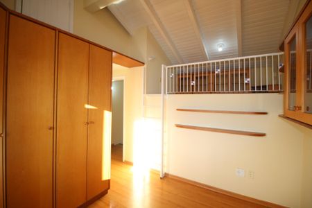 Casa para alugar com 140m², 3 quartos e 2 vagasSuíte 2