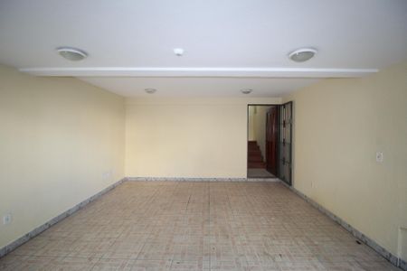 Casa para alugar com 140m², 3 quartos e 2 vagasGaragem