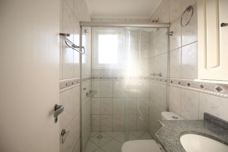 Casa para alugar com 140m², 3 quartos e 2 vagasBanheiro da Suíte 2