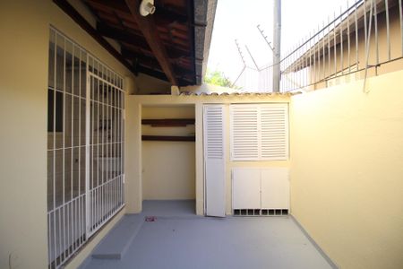 Casa para alugar com 140m², 3 quartos e 2 vagasQuintal
