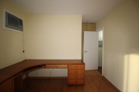 Casa para alugar com 140m², 3 quartos e 2 vagasSuíte 1