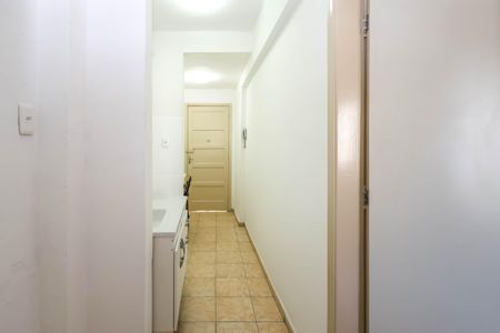 cozinha de kitnet/studio para alugar com 1 quarto, 30m² em Liberdade, São Paulo