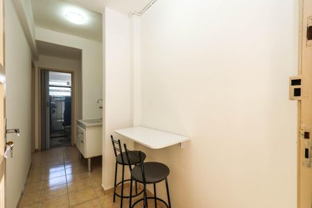 cozinha de kitnet/studio para alugar com 1 quarto, 30m² em Liberdade, São Paulo
