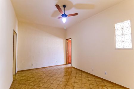 Casa para alugar com 156m², 2 quartos e sem vagaSala