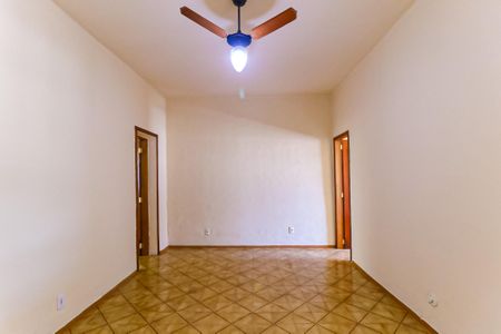 Casa para alugar com 156m², 2 quartos e sem vagaSala
