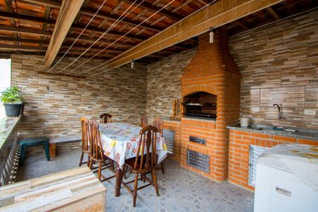 Casa à venda com 200m², 3 quartos e 1 vaga Casa à venda com 200m², 3 quartos e 1 vagaEspaço gourmet