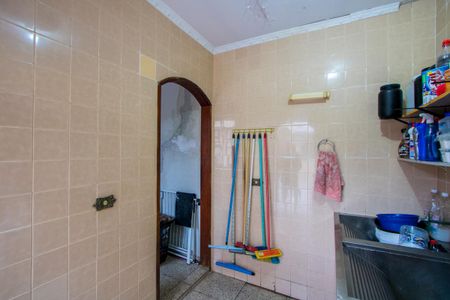 Área de serviço de casa à venda com 3 quartos, 200m² em Jardim Santo Alberto, Santo André
