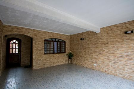 Casa à venda com 200m², 3 quartos e 1 vaga Casa à venda com 200m², 3 quartos e 1 vagaGaragem