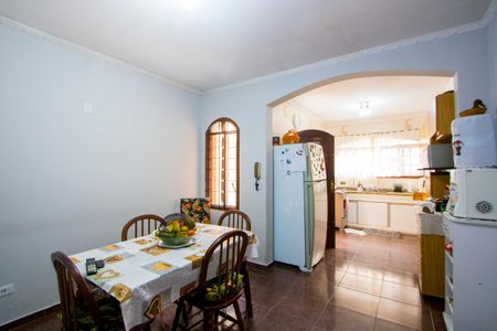 Casa à venda com 200m², 3 quartos e 1 vaga Casa à venda com 200m², 3 quartos e 1 vagaCopa/Cozinha