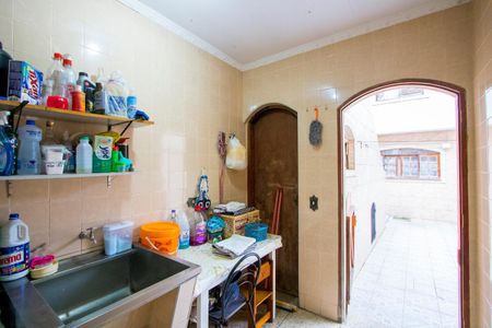 Casa à venda com 200m², 3 quartos e 1 vaga Casa à venda com 200m², 3 quartos e 1 vagaÁrea de serviço