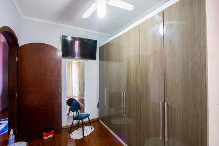 Casa à venda com 200m², 3 quartos e 1 vaga Casa à venda com 200m², 3 quartos e 1 vagaQuarto 3