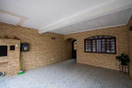 Casa à venda com 200m², 3 quartos e 1 vaga Casa à venda com 200m², 3 quartos e 1 vagaGaragem