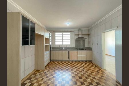 Cozinha de casa para alugar com 2 quartos, 80m² em Cristo Rei, São Leopoldo